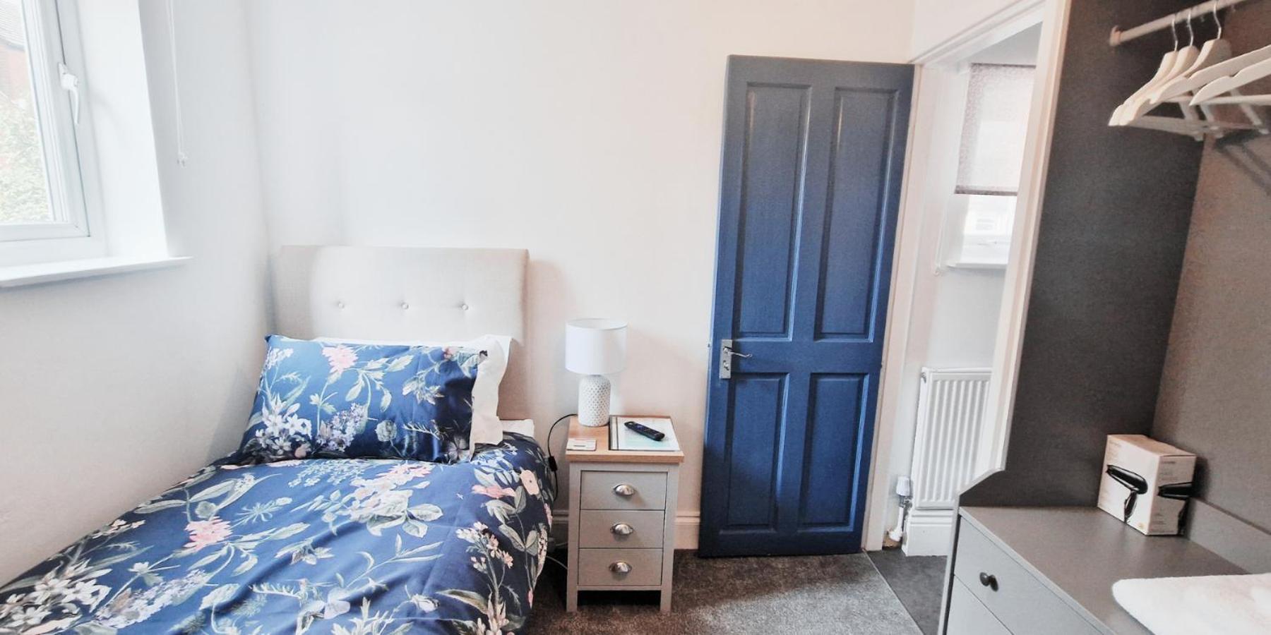 Single Room In Modern House Near Nottingham Eksteriør bilde